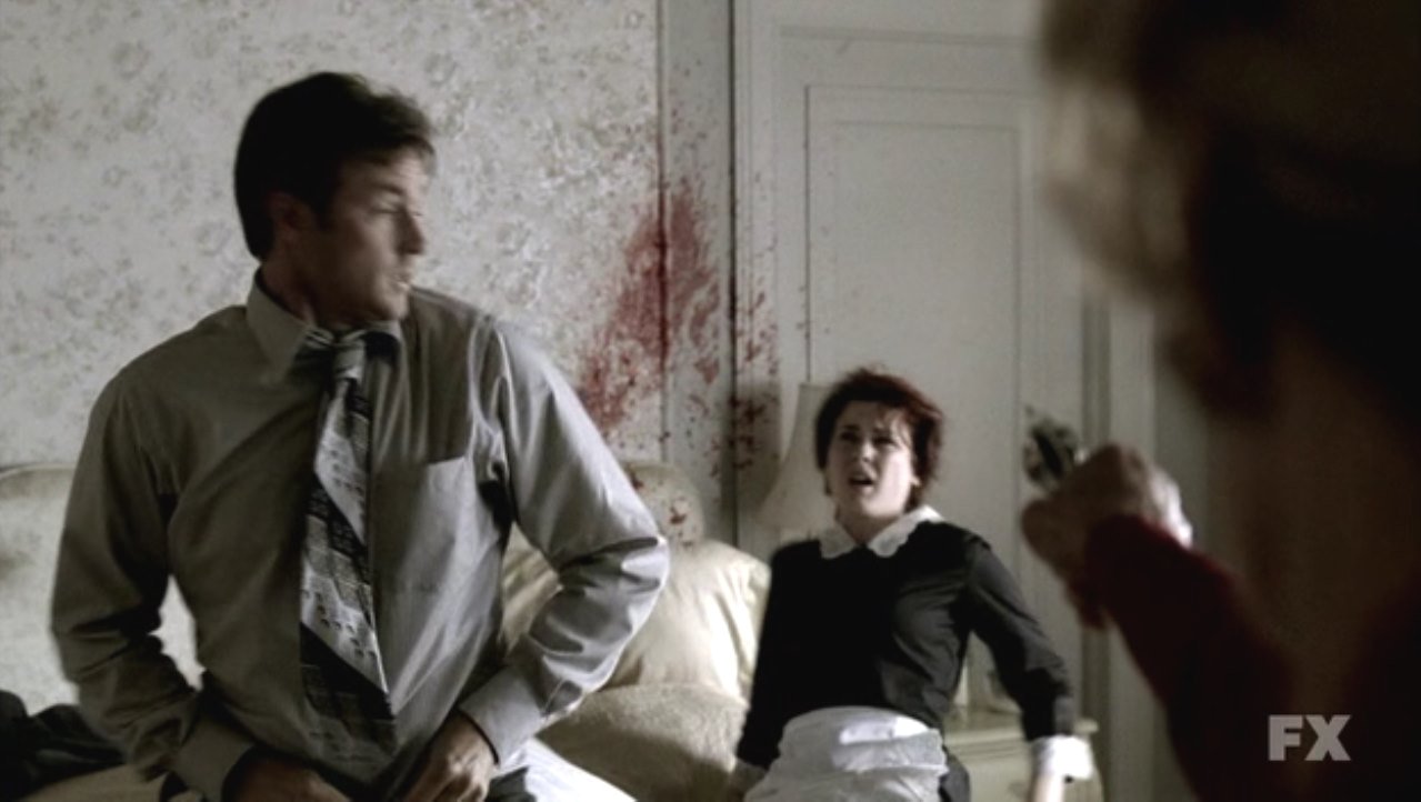 americanhorror_0110_004.jpg