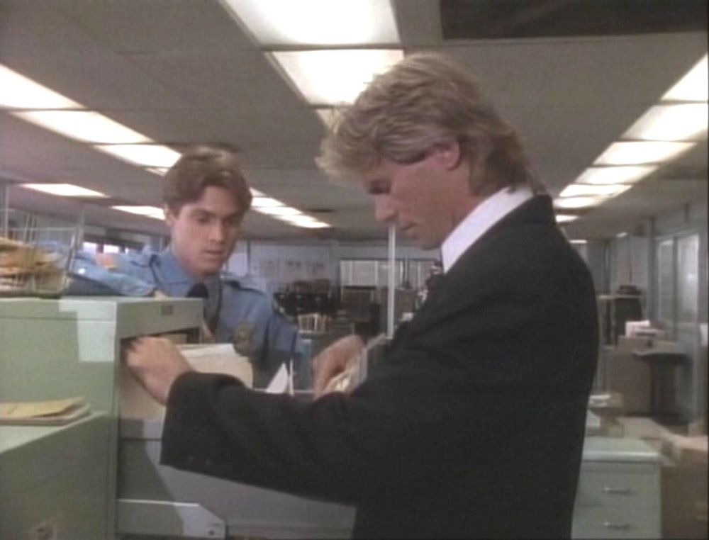 macgyver030.jpg