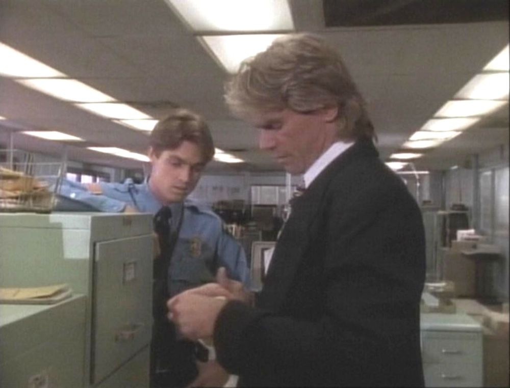macgyver038.jpg