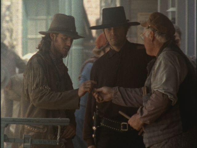 mag7201_110.jpg