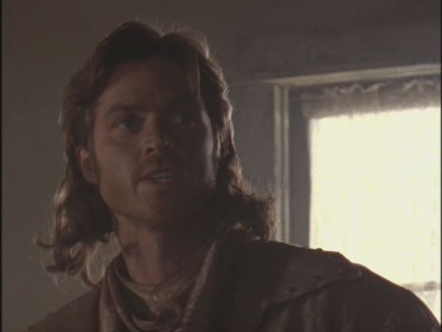 mag7210_032.jpg