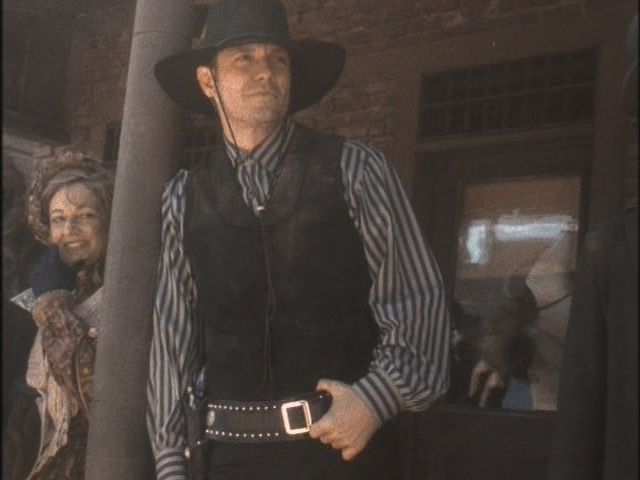 mag7210_156.jpg