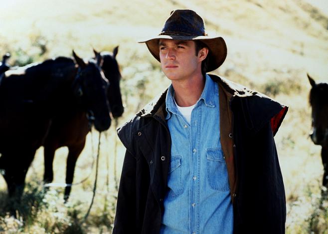 Keywords: mckenna_img;stills