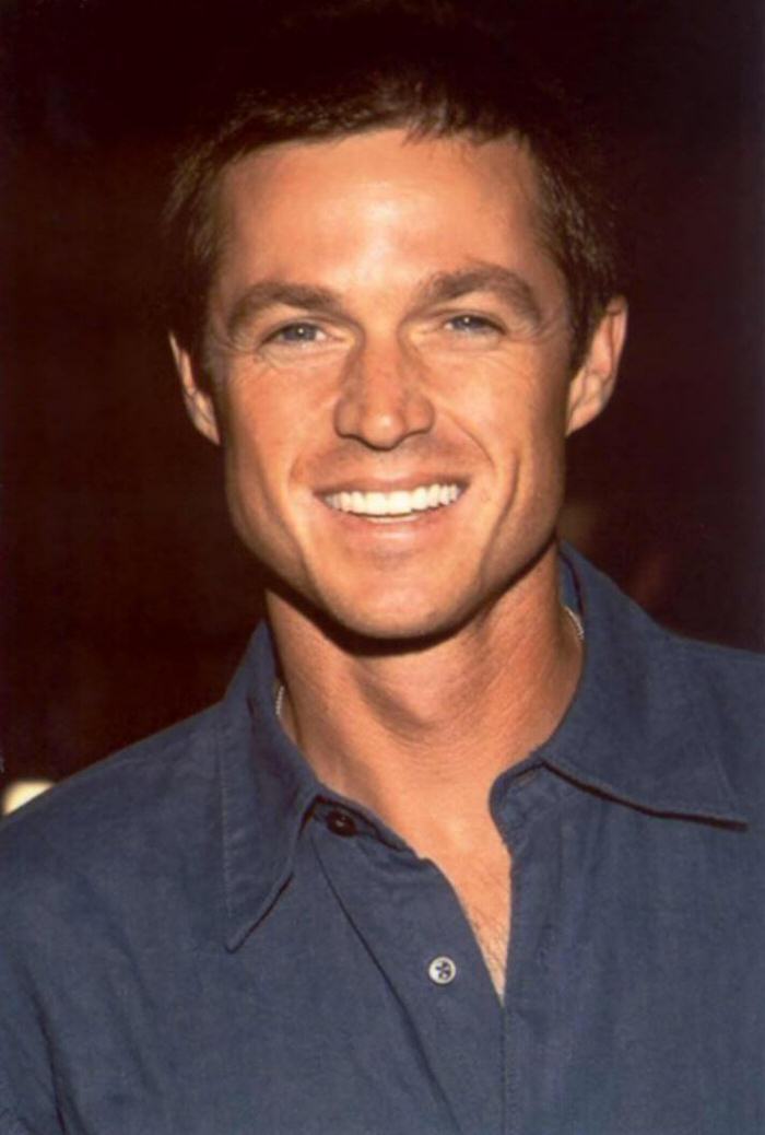 Keywords: candid_img;stills