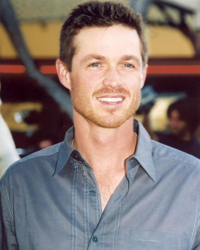 Keywords: candid_img;stills