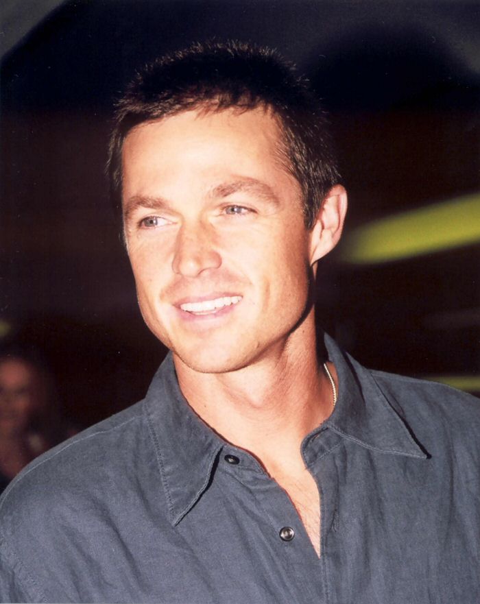 Keywords: candid_img;stills