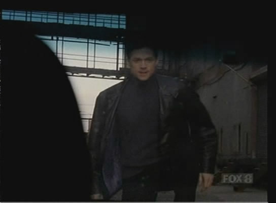 now_and_again_17_011.jpg